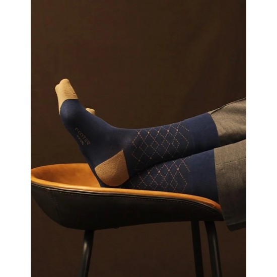 零束縛．線條格紋紳士襪-深藍