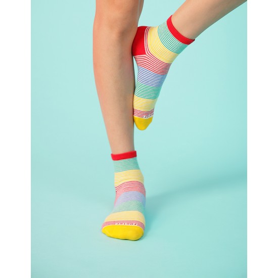 五色彩虹橫條襪-彩色